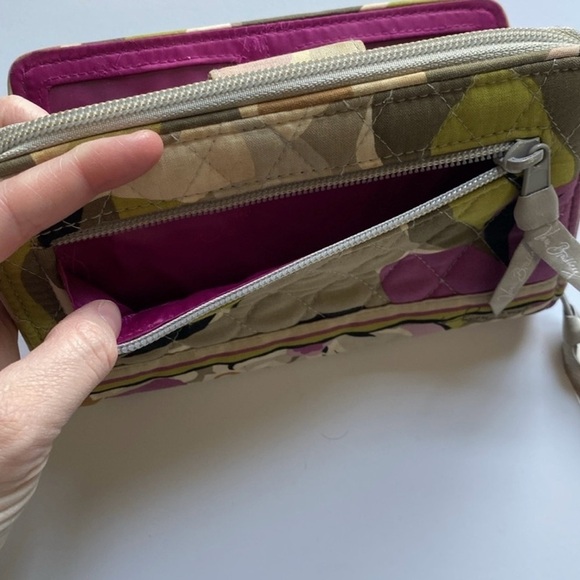 Vera Bradley Portobello Road Floral Lg Zip-Around Wallet Purple/Green NWT Wallet - Picture 3 of 11